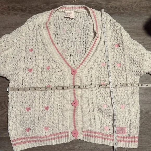 Taylor Swift Lover Oversized Button Front Cardigan M/L - Picture 3 of 8